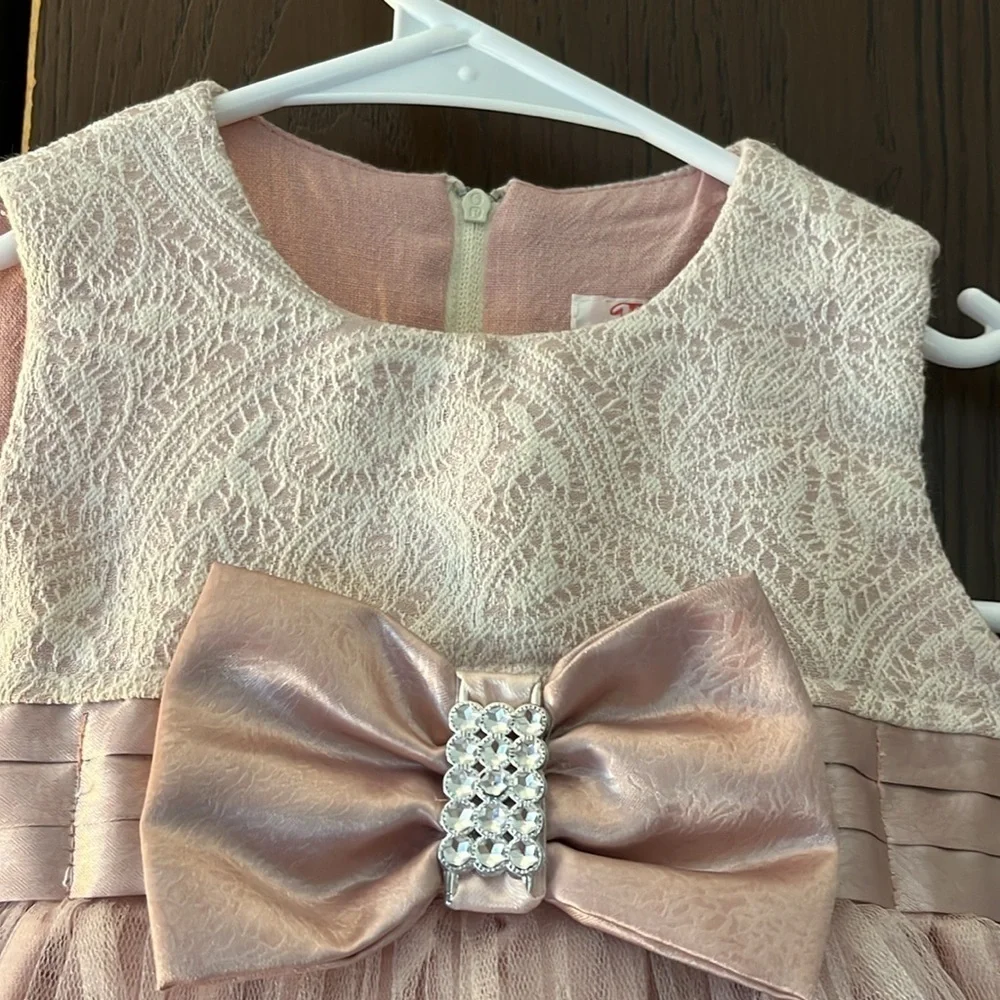 Tedi-Mod baby’s dressy sleeveless dress. Mauve with mauve lace overlay. 12 month